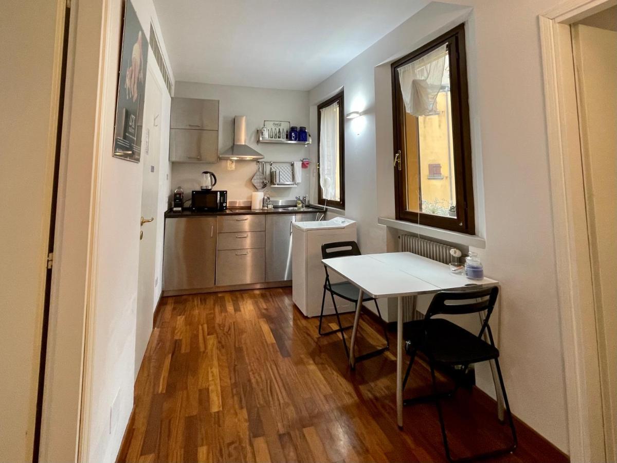 Giulia Suite Bologna Esterno foto