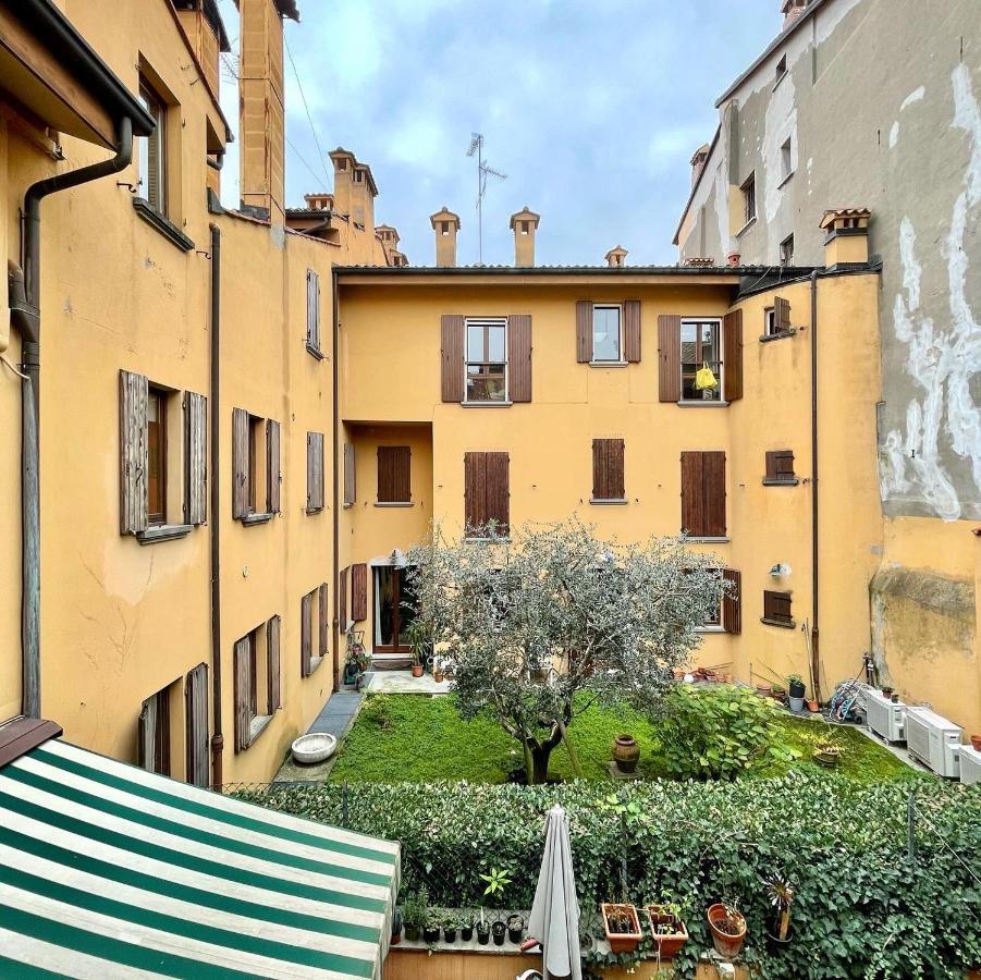 Giulia Suite Bologna Esterno foto